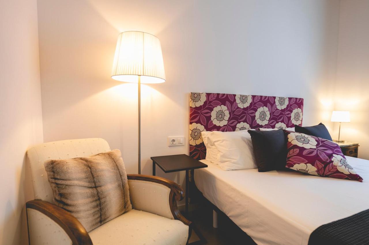 Newly Renovated Room W Pool & Bikeparking Girona Exterior photo